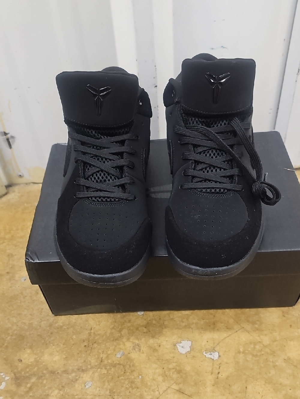 Nike Men's All-Black High-Top Athletic Sneakers